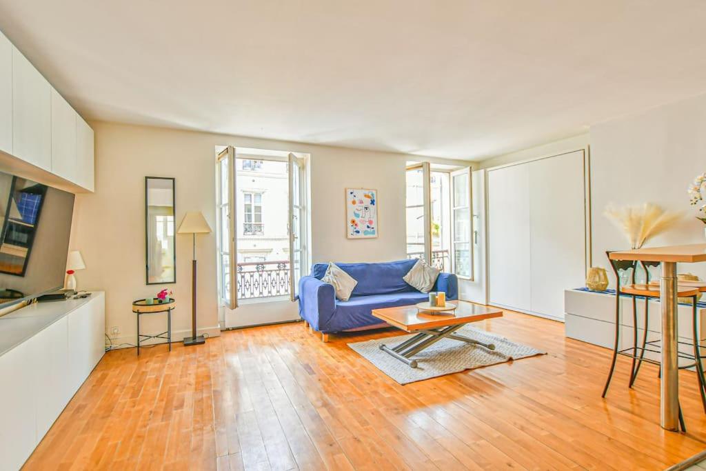 Bright Parisian Flat - Marais * Parigi