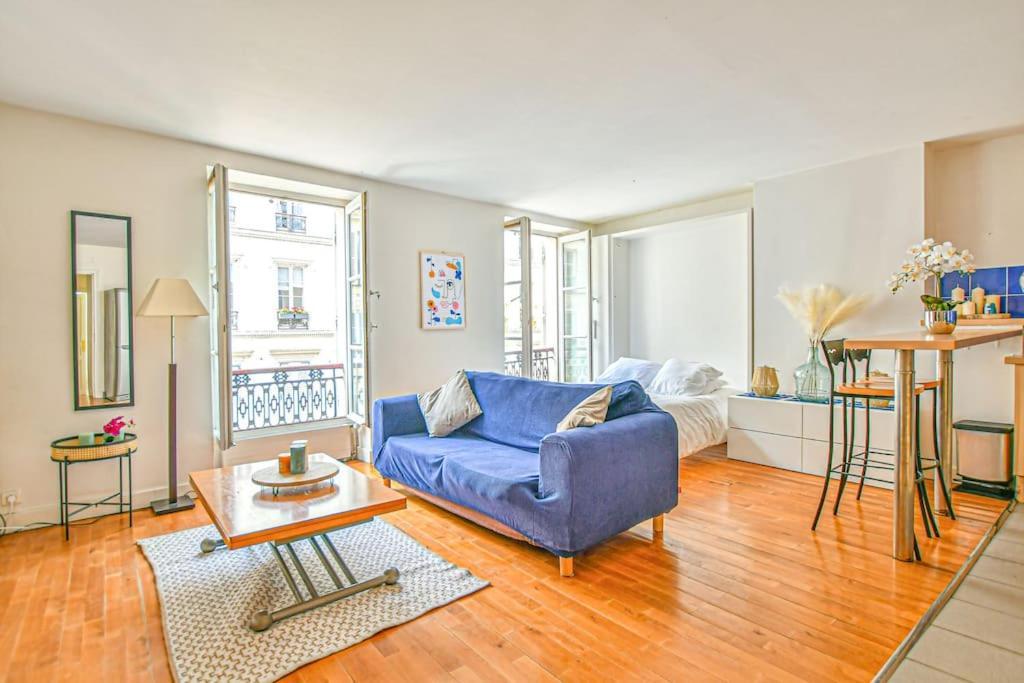 Bright Parisian Flat - Marais Parigi